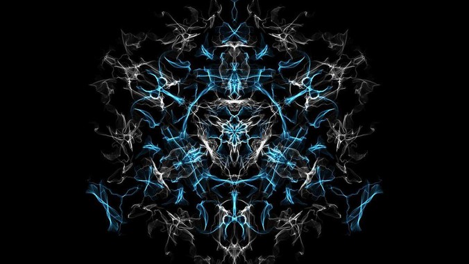 2025年现在开发php项目选择lar***el框架好还是thinkphp框架好？